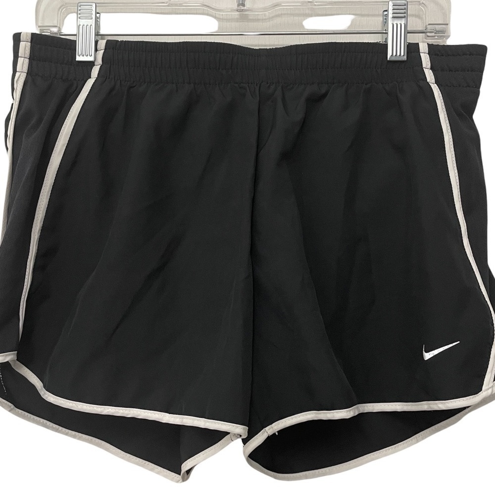 Nike Dri-Fit Running Shorts | Black White | Size M